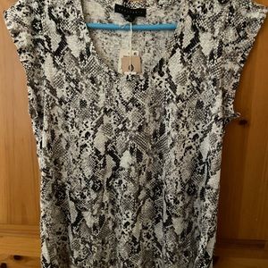 NWT Sanctuary top size Xl Python Snake print